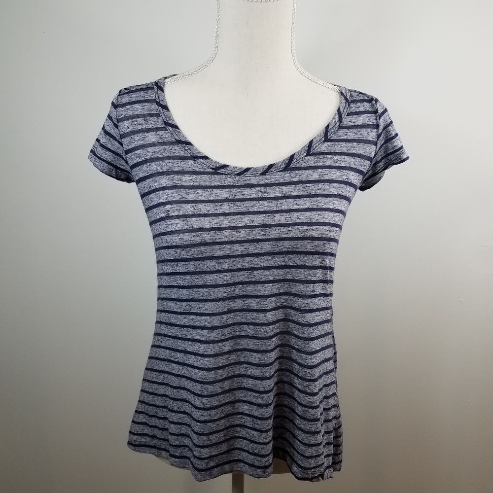 Biaggi Striped Gray and Navy Blue short sleeved Tee Keyhole Back-Small(4/6)